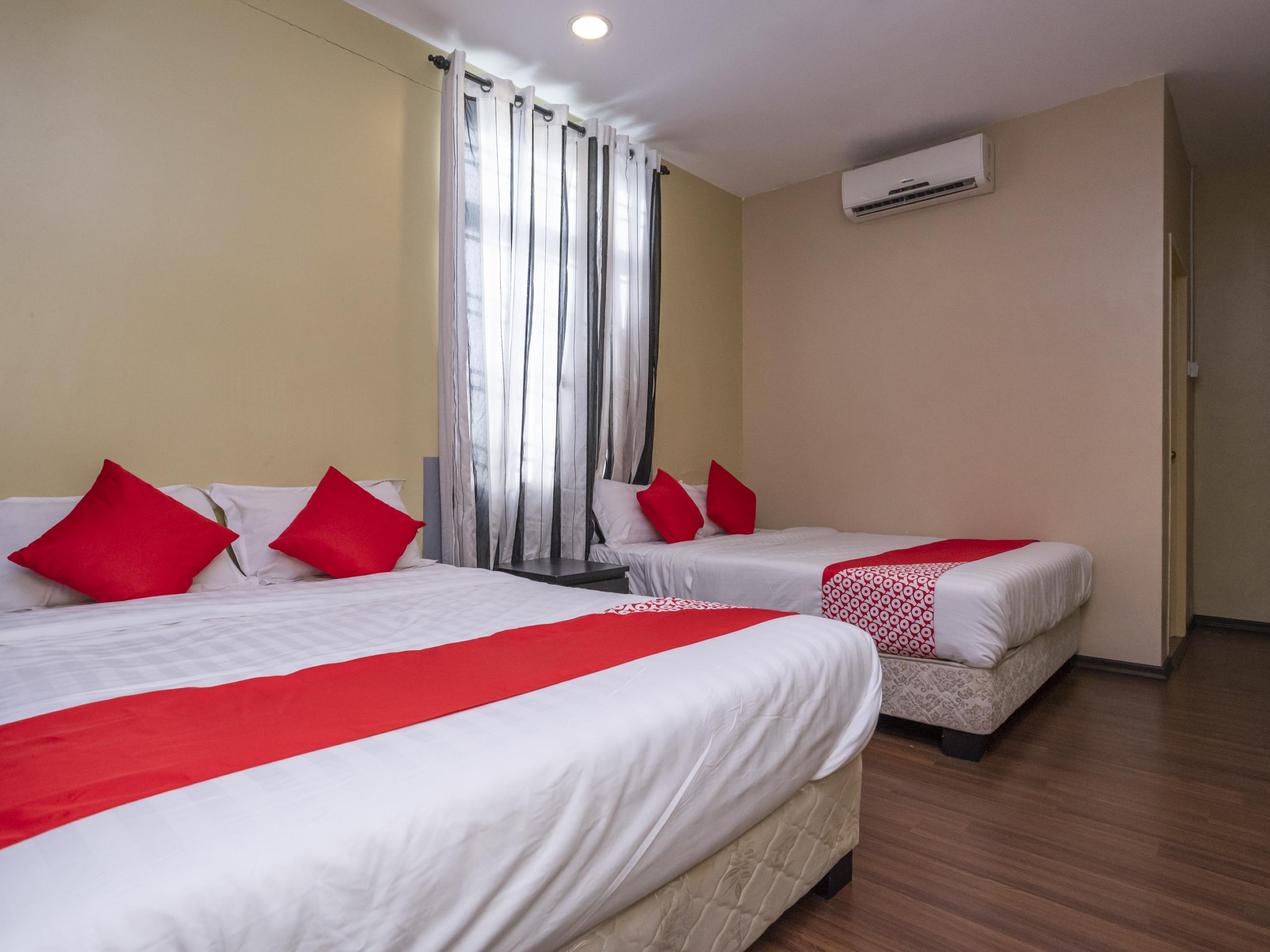 Hotel D'pinetrees Johor Bahru